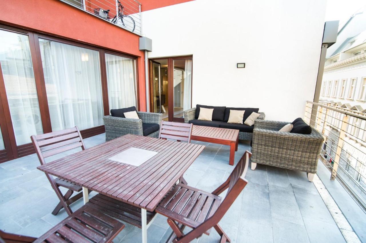 Paulay Free Parking Luxury Design Apartman With Terazze Budapest Exteriör bild